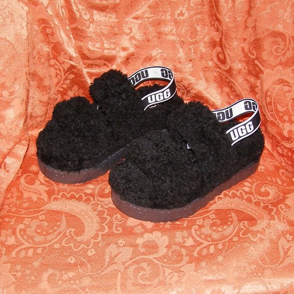 NEW size 8-8.5/39 UGG Oh Fluffita Fur Platform Slides - Picture 8 of 10